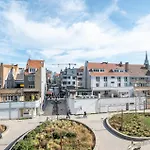 And Bright With Parking For 8 Apartment Ostend