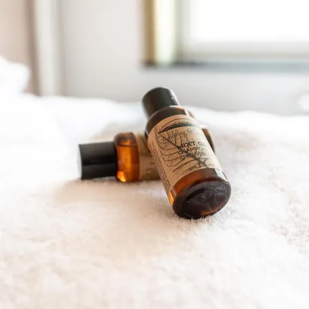 And Bright With Parking For 8 アパート *